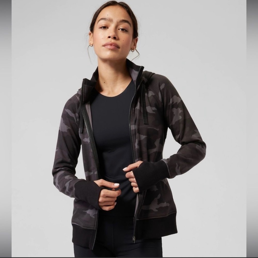 Athleta Triumph Black Camo Hooded Sweatshirt Size Small
